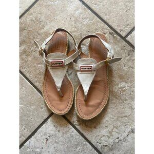 Hunter‎ Sandals